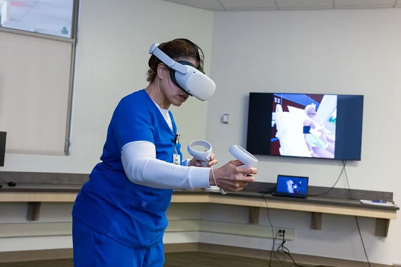 Beyond the Printed Page: How Experimental Writers Are Rebuilding the Novel in Virtual Space
